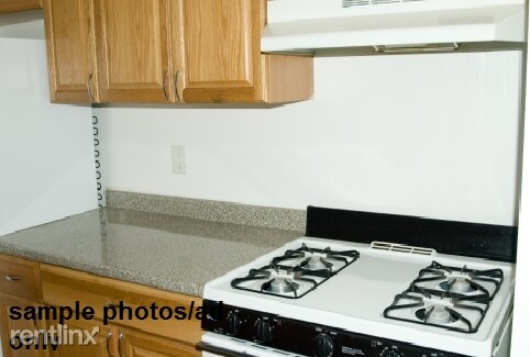 Primary Photo - 2822 W 19th St