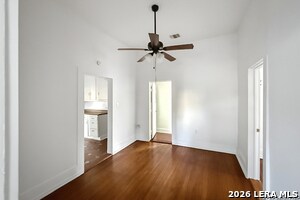 Building Photo - 220 Leigh St
