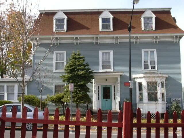 Building Photo - 37 S Hamilton