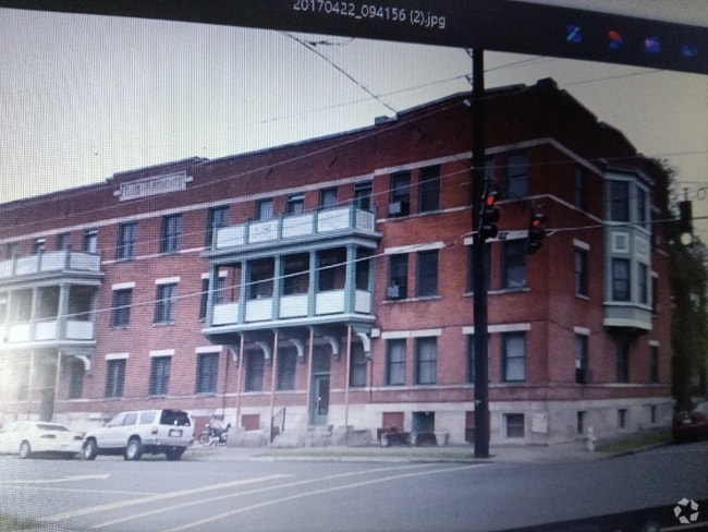 Building Photo - 129 N 9th St