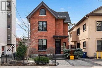 Building Photo - 72-72 MacLaren St