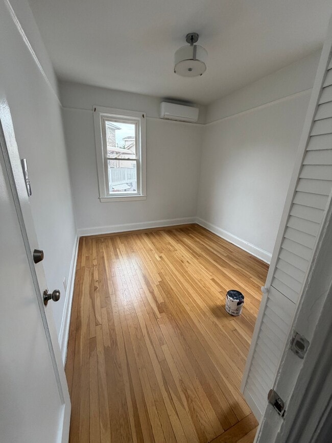 Photo - 3268 Middletown Rd (The Bronx, NY) Apartment