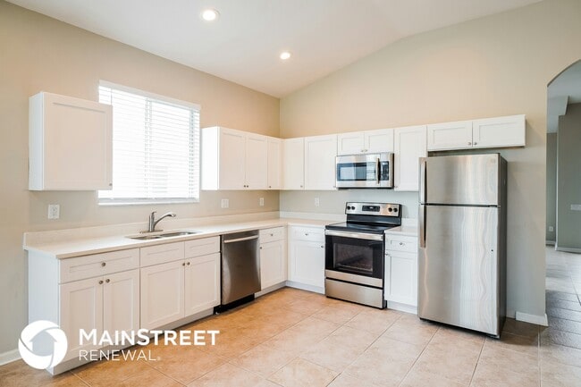 Building Photo - 521 Painted Leaf Dr