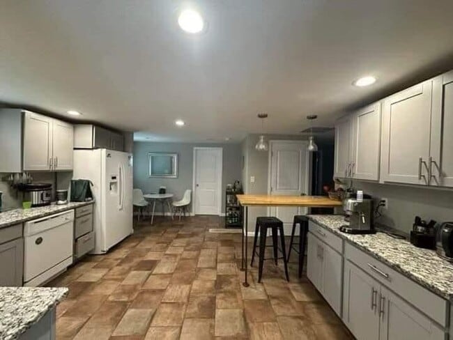 Building Photo - 7340 W Arkansas Ave