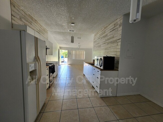 Foto del edificio - 205 Wendell Ave