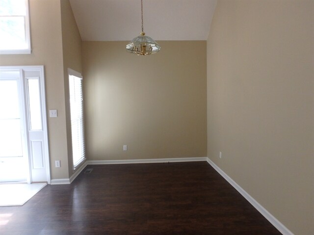 Building Photo - 8928 New Windsor place