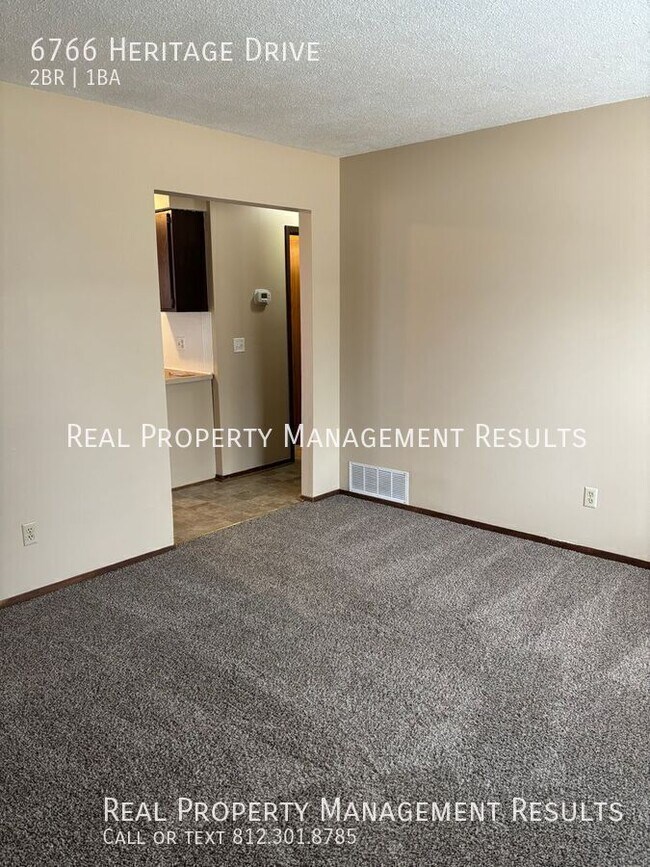 Foto del edificio - 6766 Heritage Dr