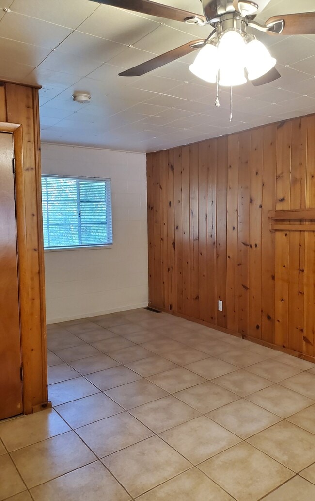 Photo - 10370 Ute Pass Ave Apartment