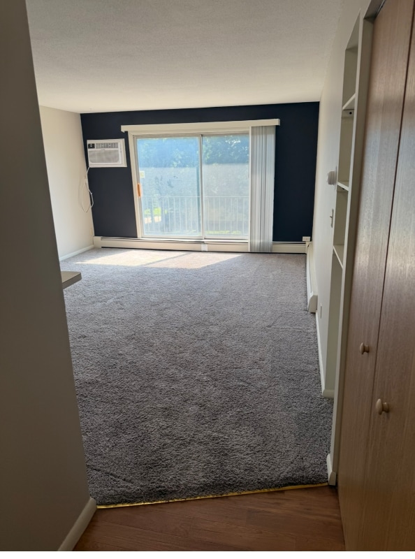 Building Photo - 18 Walnut St