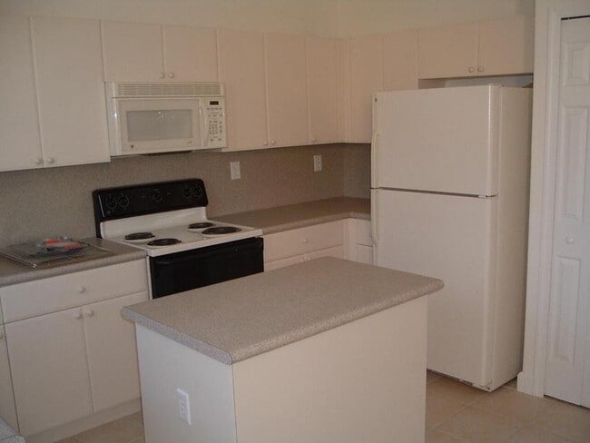 Foto del edificio - 3808 Shoma Dr
