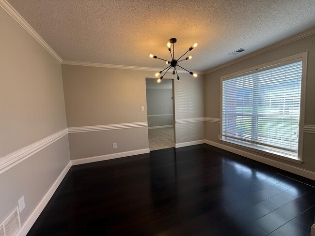 Building Photo - 4534 JONESY Dr