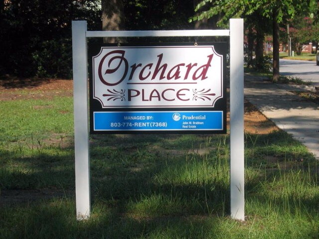 Primary Photo - 11 Orchard Pl