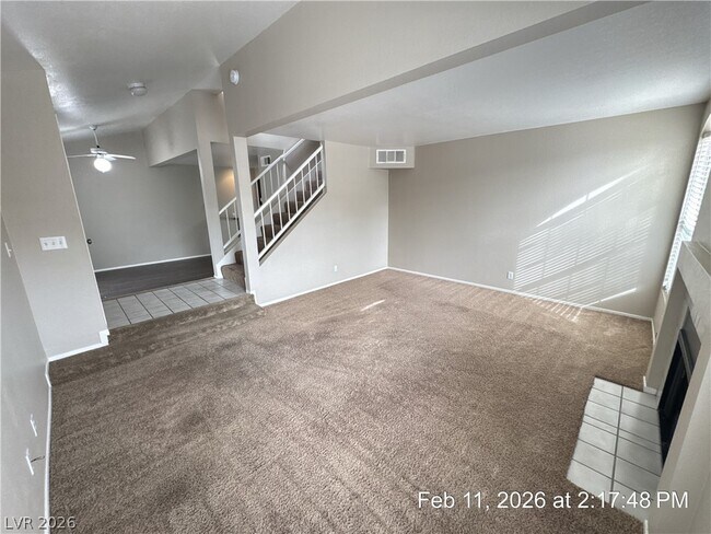 Foto del edificio - 2822 Dawn Crossing Dr