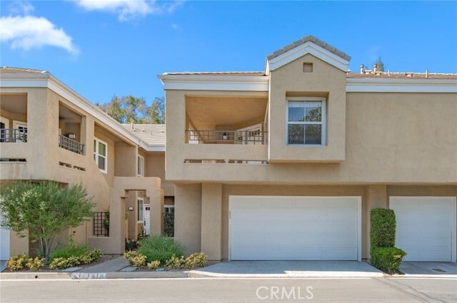 Building Photo - 11 Auburn Aisle