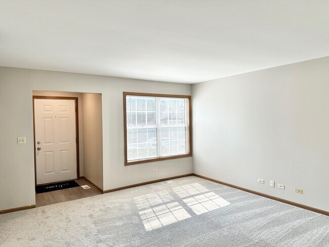 Foto del edificio - 540 N Crystal Ave