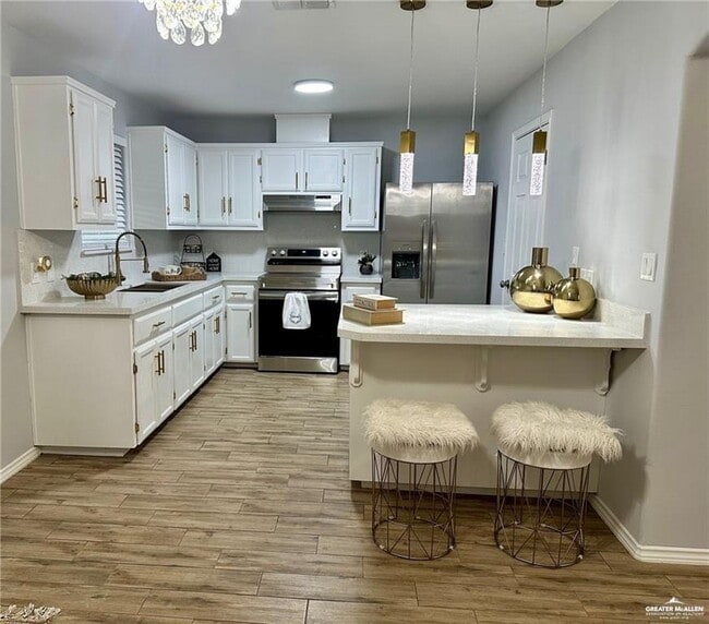 Building Photo - 416 Canela Dr