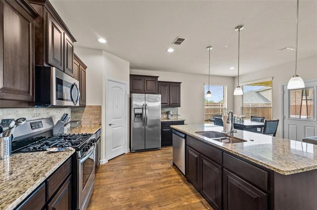 Foto del edificio - 9136 Stone Mill Ln