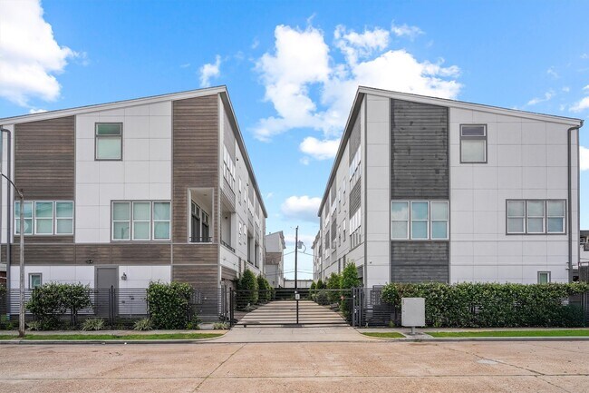 Foto del edificio - 9614 Riddlewood Ln