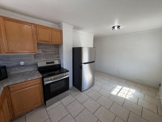 Photo - 1316 SE 7th Ave House