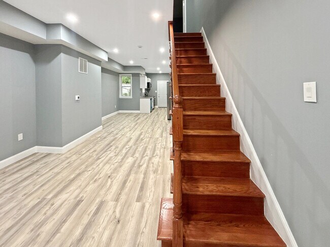 Foto del edificio - 709 N Longwood St