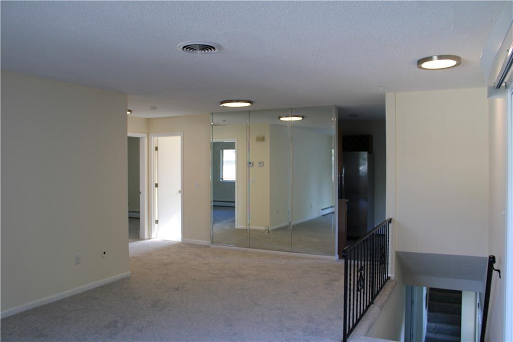 Building Photo - 103 Edaville Ct