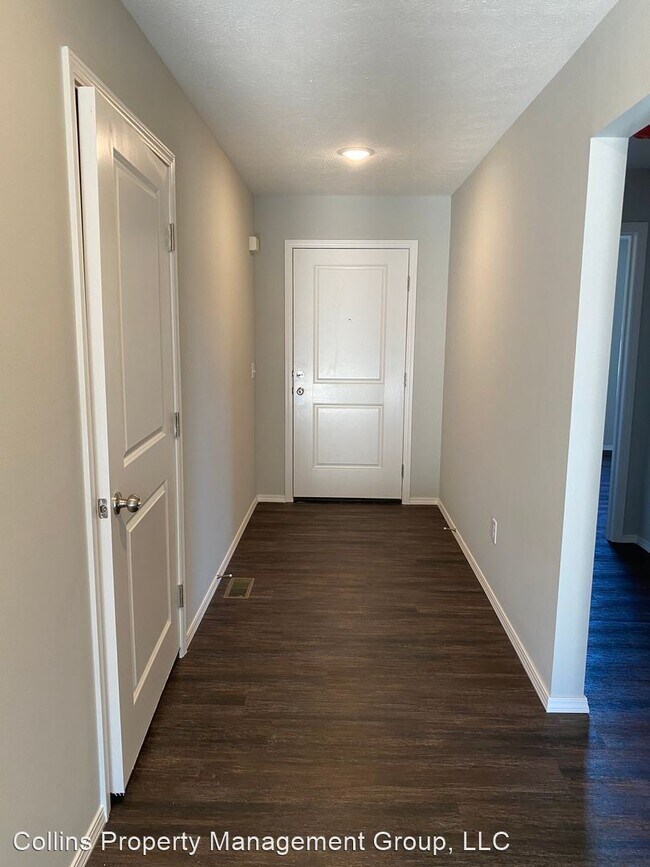 Building Photo - 4 br, 2 bath House - 1500 E. New Madrid St.