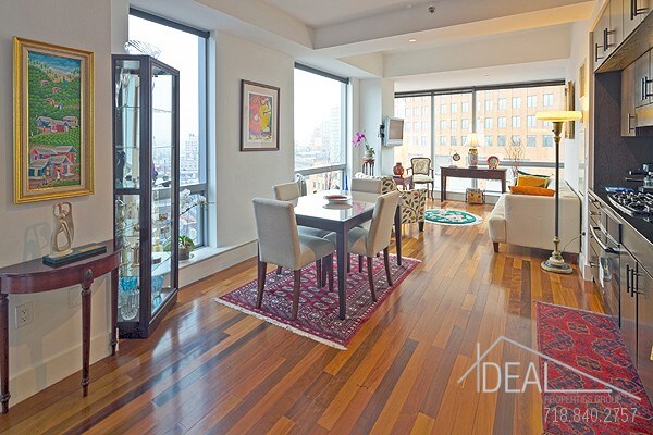 Foto principal - 159 Myrtle Ave