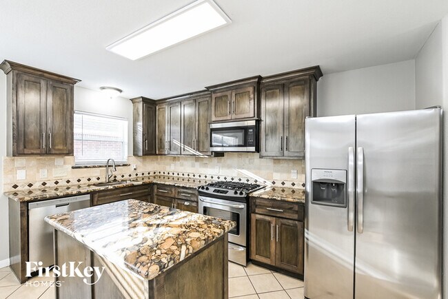 Foto del edificio - 17903 Melissa Springs Dr