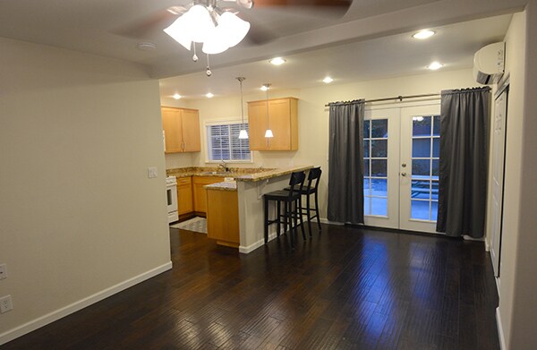 Foto del edificio - 2835 Whipple Ave