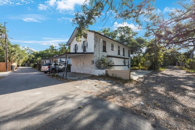 Foto del edificio - 2242 23rd Ave S