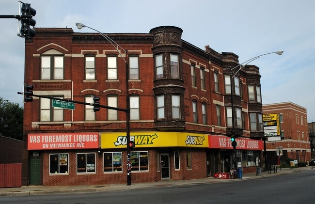 Building Photo - 2236 N California Ave