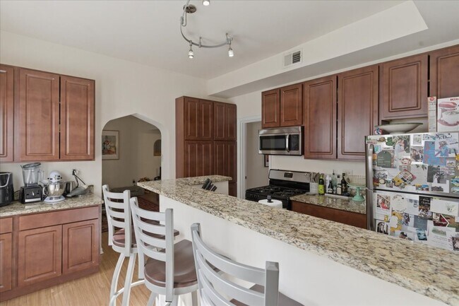 Foto del edificio - 3144 N Southport Ave