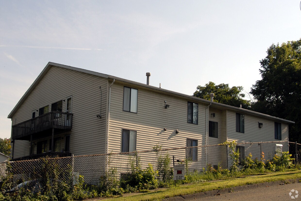 Foto del edificio - 227-233 W 12th St