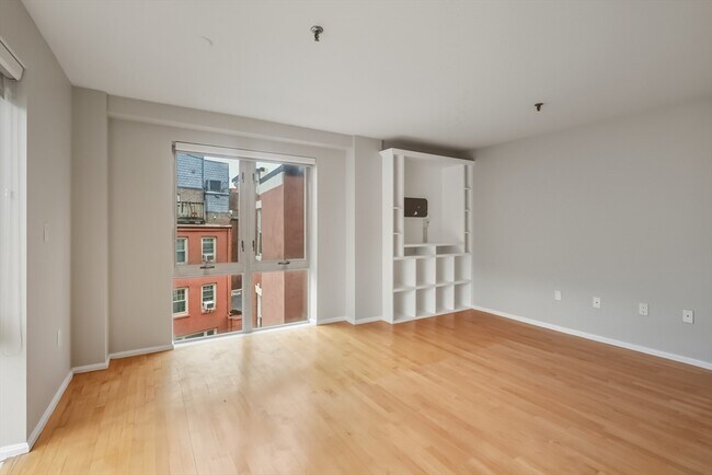 Foto del edificio - 350 North St