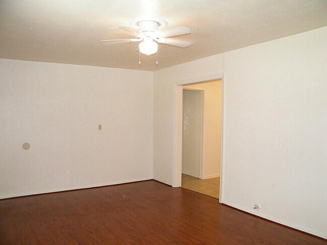 Building Photo - 256 FM 3083