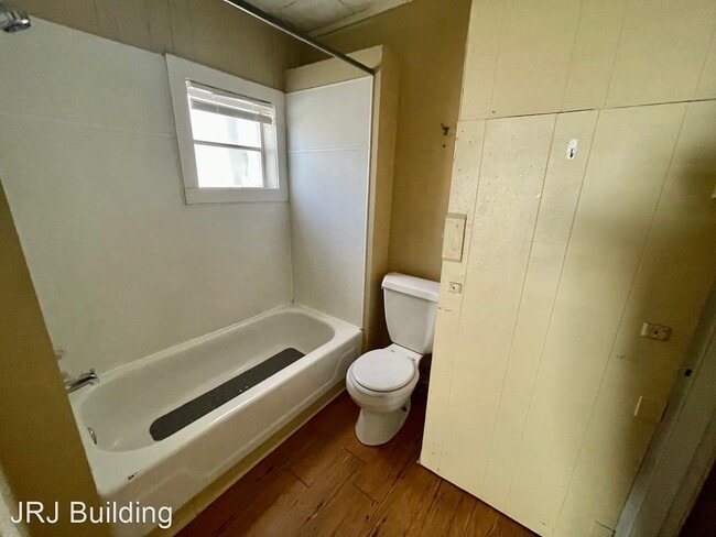 Building Photo - 2 br, 2 bath House - 2320 Franklin Street