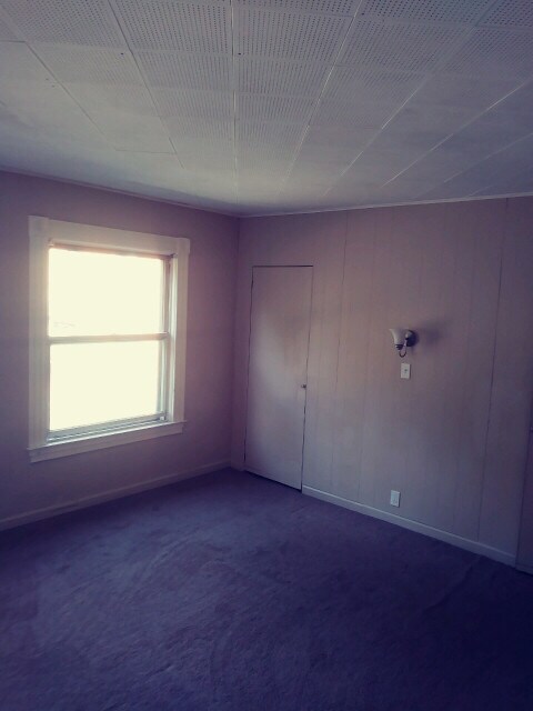 Building Photo - 315 Kennedy Ave
