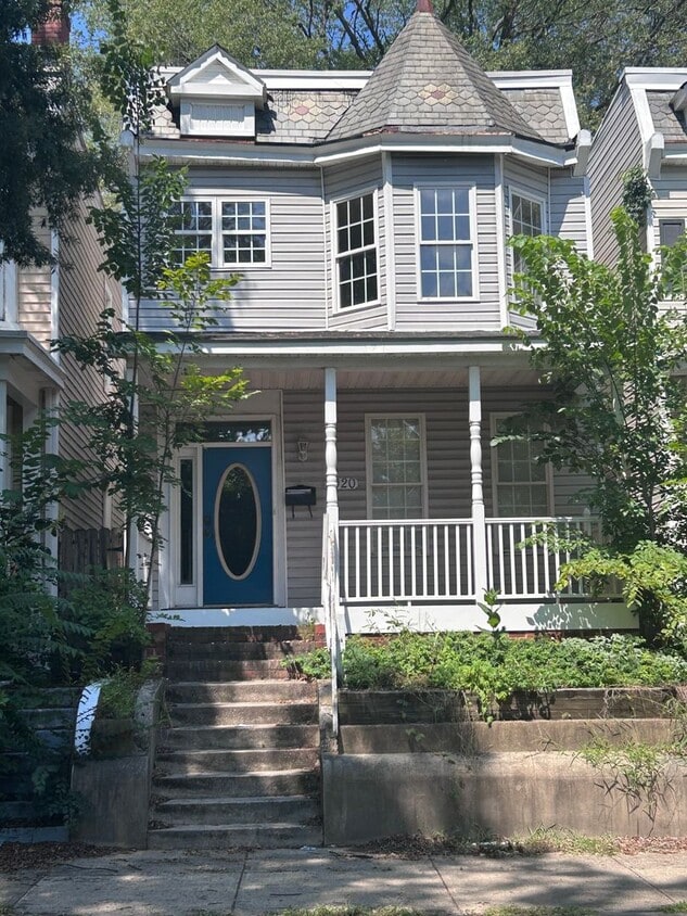 Charming 4-Bedroom Rental in The Fan District - Charming 4-Bedroom Rental in The Fan District