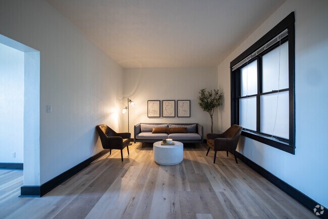 2HAB, 1BA - 950 ft² - Vue at 7th