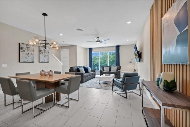 Building Photo - 7846 Spectrum Dr