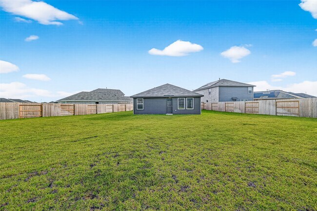 Foto del edificio - 26902 Cherry Plum Ln