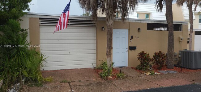 Building Photo - 7423 Big Cypress Dr