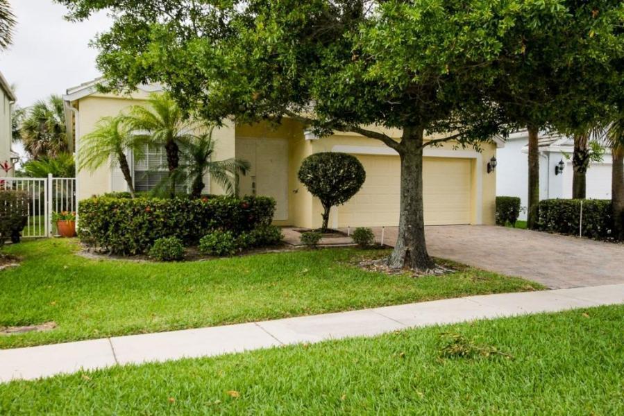 Foto principal - 256 Kensington Way
