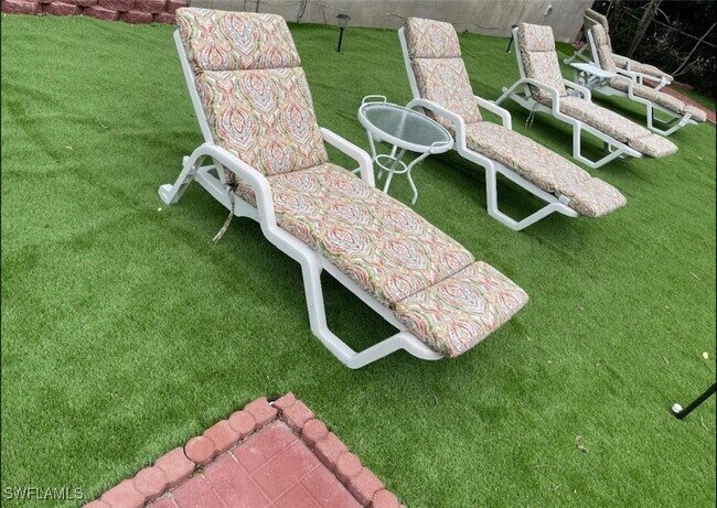 Foto del edificio - 1136 Michigan Ave