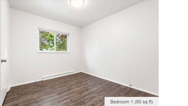 Building Photo - 571 S Taft St