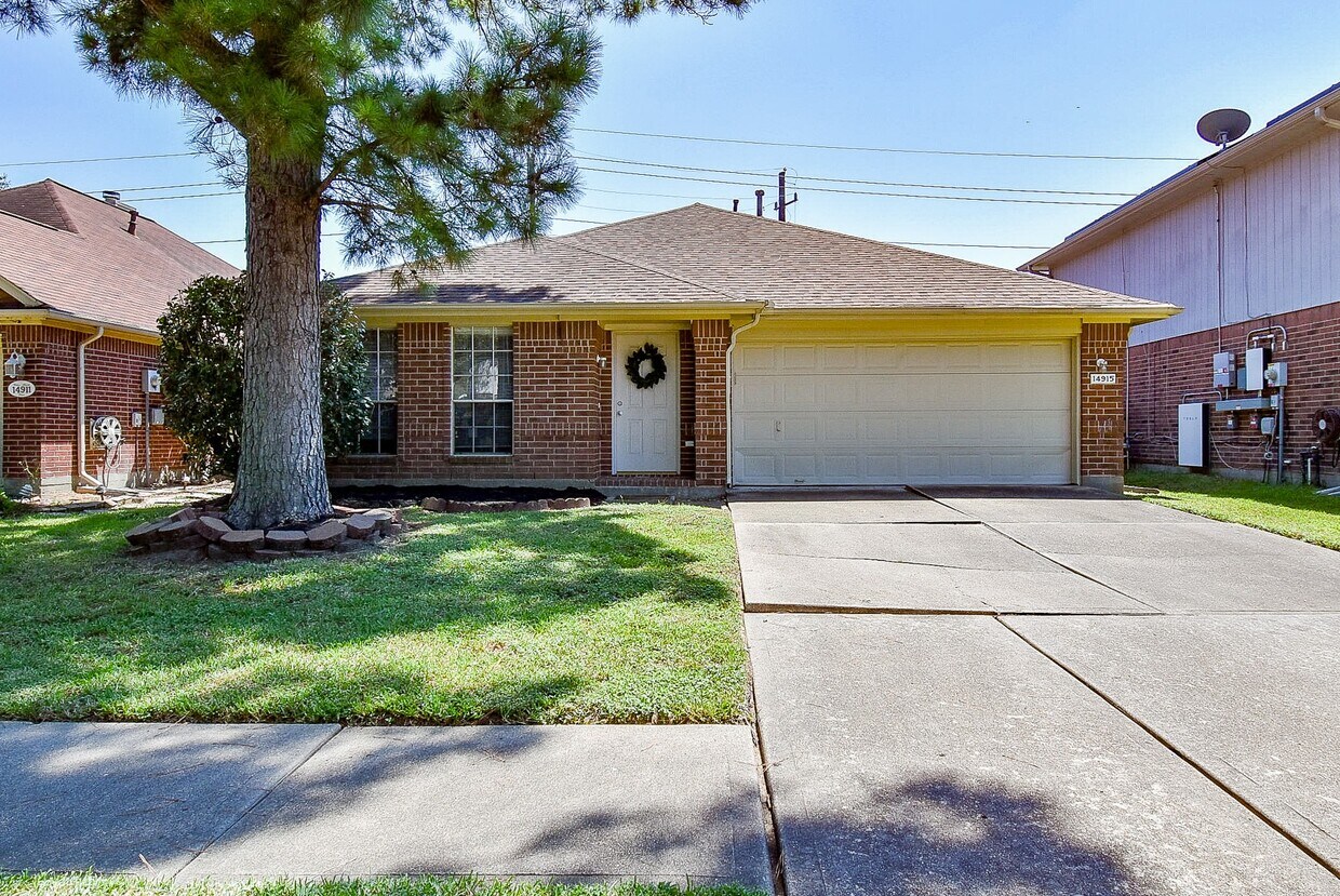 Foto principal - 14915 Willow Hearth Dr