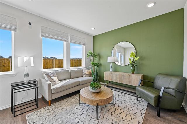 Foto del edificio - 225 Tall Cedar Wy