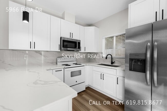 Building Photo - 5966 Baja Dr