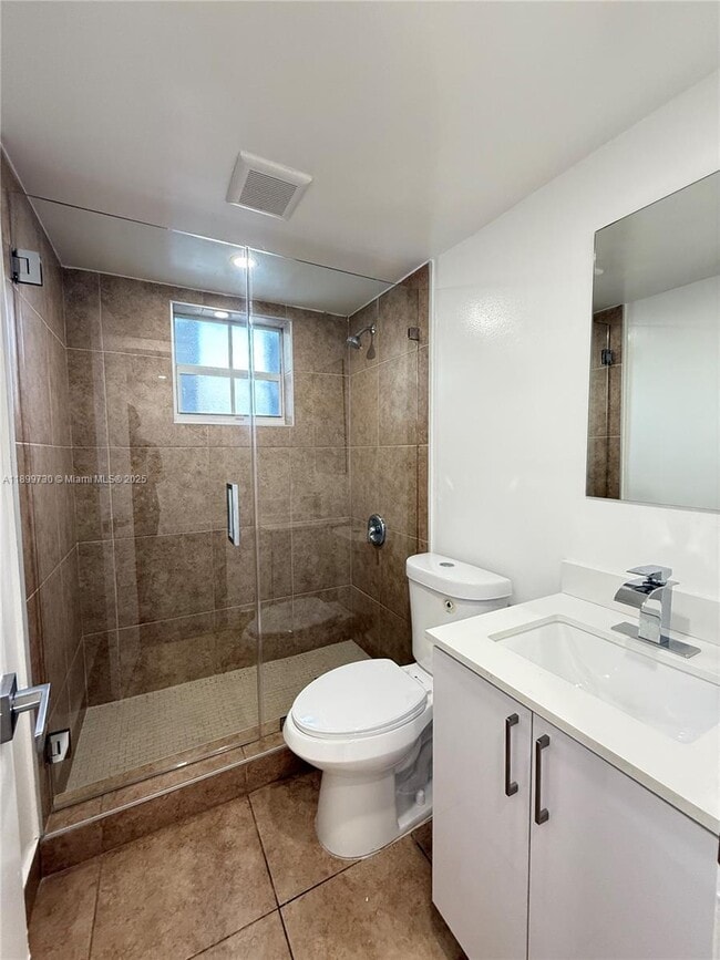 Foto del edificio - 132 NW 32nd Ct