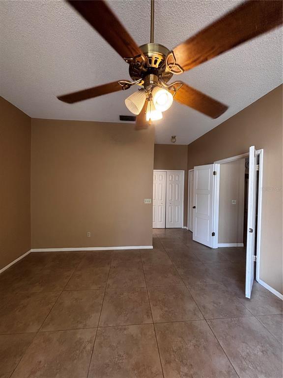 Foto del edificio - 1485 Oberlin Terrace